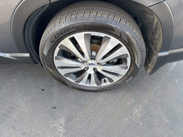 Used 2022 Subaru Ascent Limited w/ Technology Package image 25