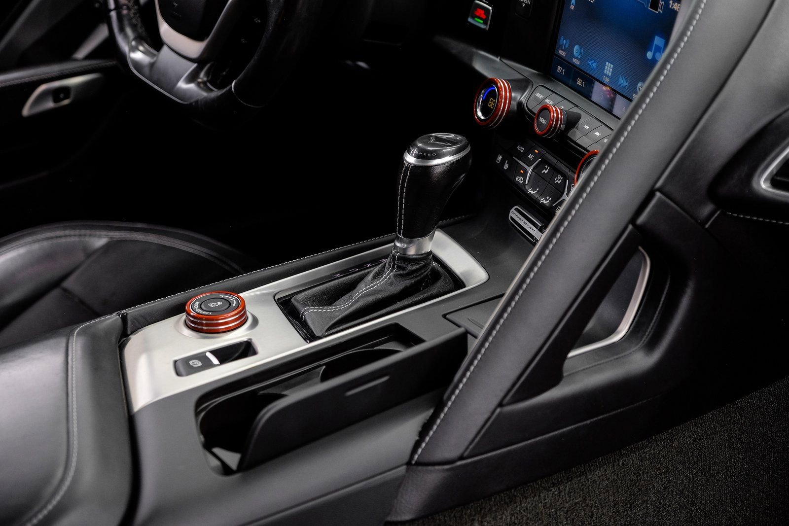 Used 2018 Chevrolet Corvette Grand Sport image 32