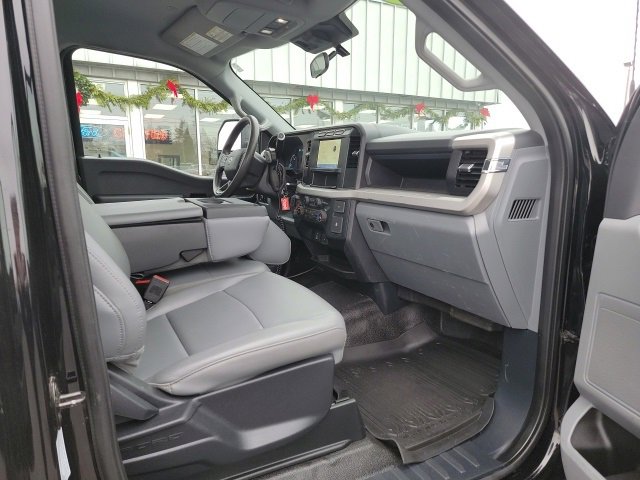 Used 2023 Ford F350 XL w/ Snow Plow Prep Package image 7