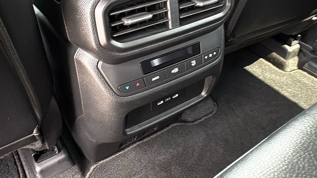 Used 2024 Honda Pilot EX-L image 22