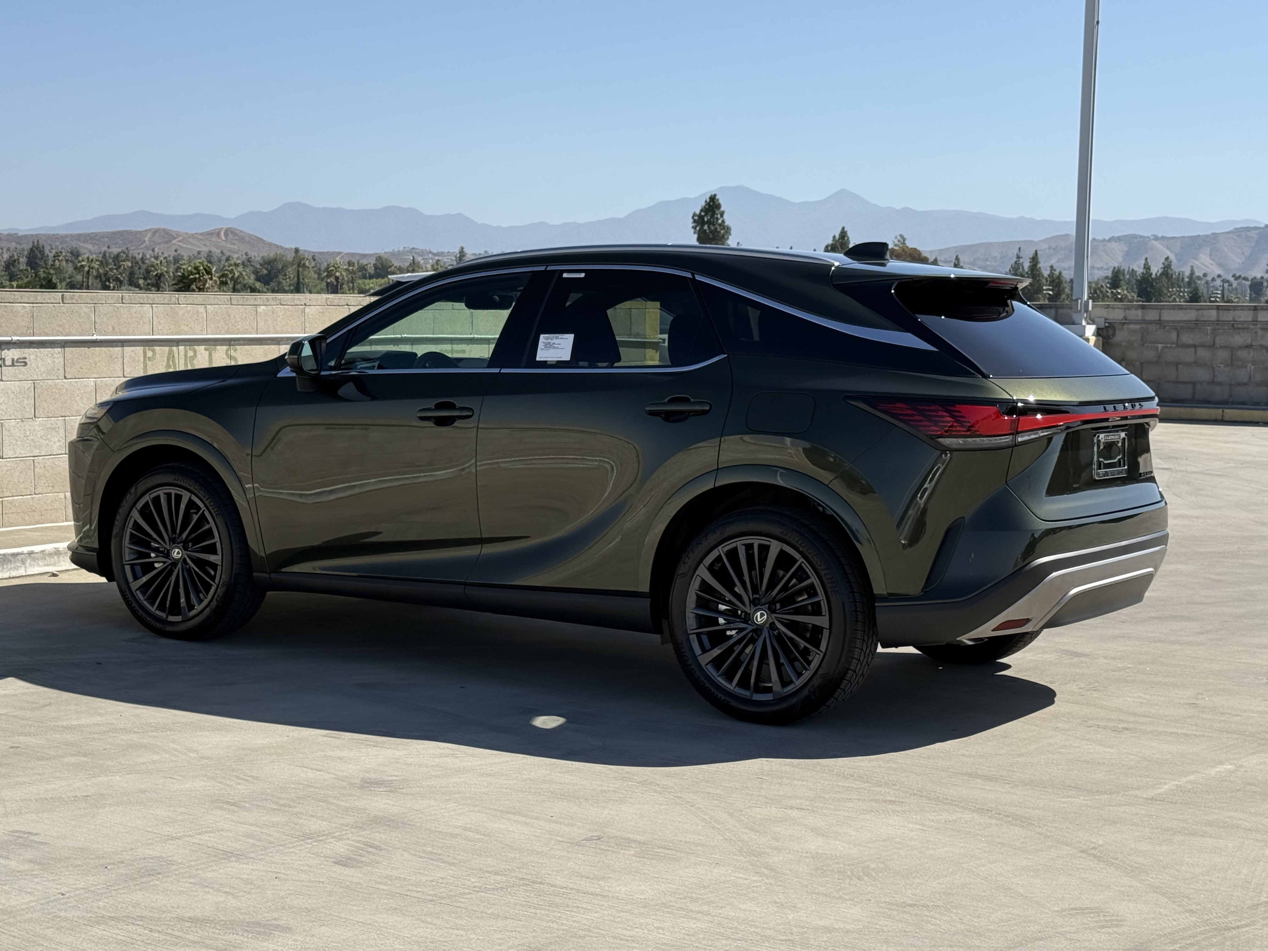 New 2026 Lexus RX 350 FWD image 9