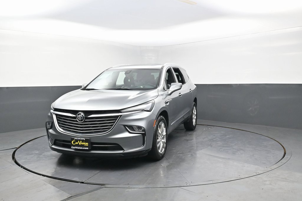 Used 2023 Buick Enclave Essence w/ Experience Buick Package image 5
