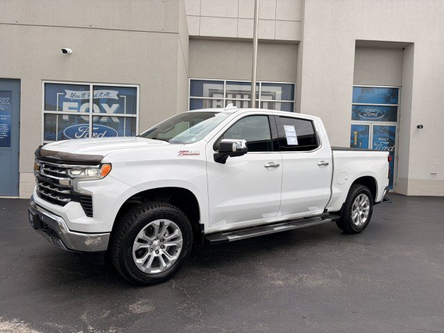 Used 2023 Chevrolet Silverado 1500 LTZ AWD/4WD image 4