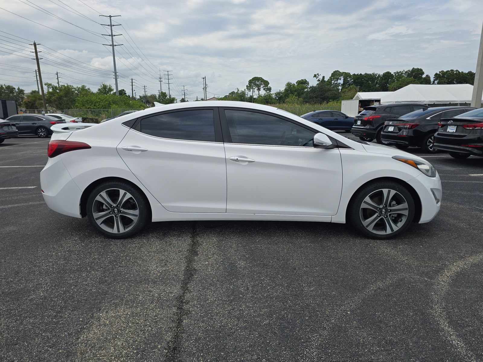 Used 2016 Hyundai Elantra Sport FWD image 3