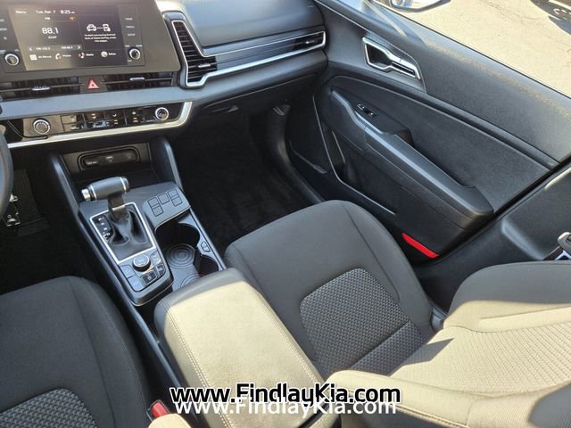 Certified 2025 Kia Sportage LX image 15