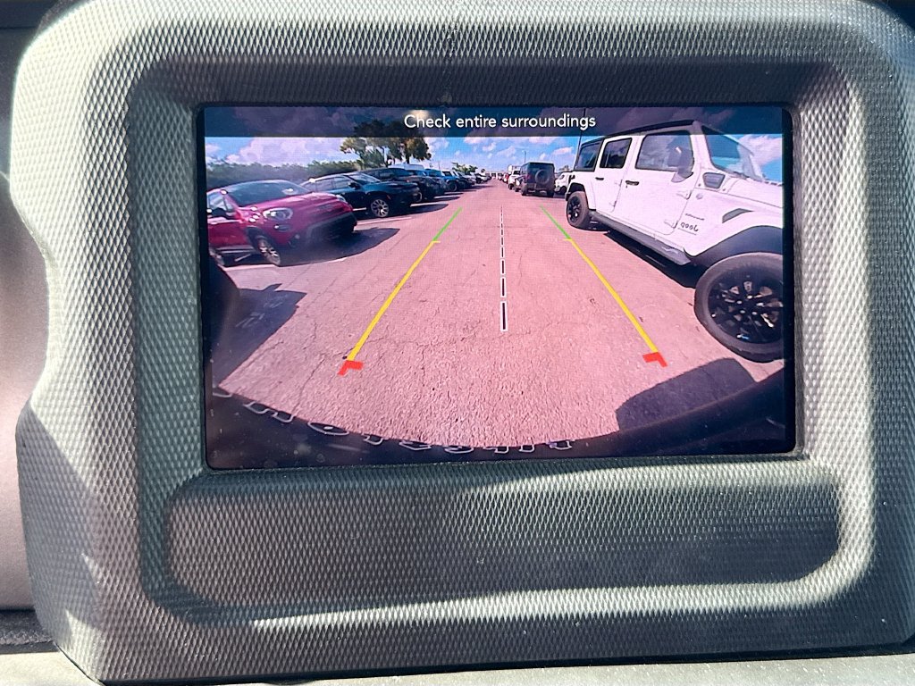 Certified 2023 Jeep Wrangler Unlimited w/ Convenience Group AWD/4WD image 15