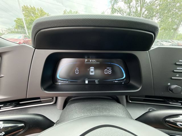 New 2026 Hyundai Elantra SEL Sport FWD image 26