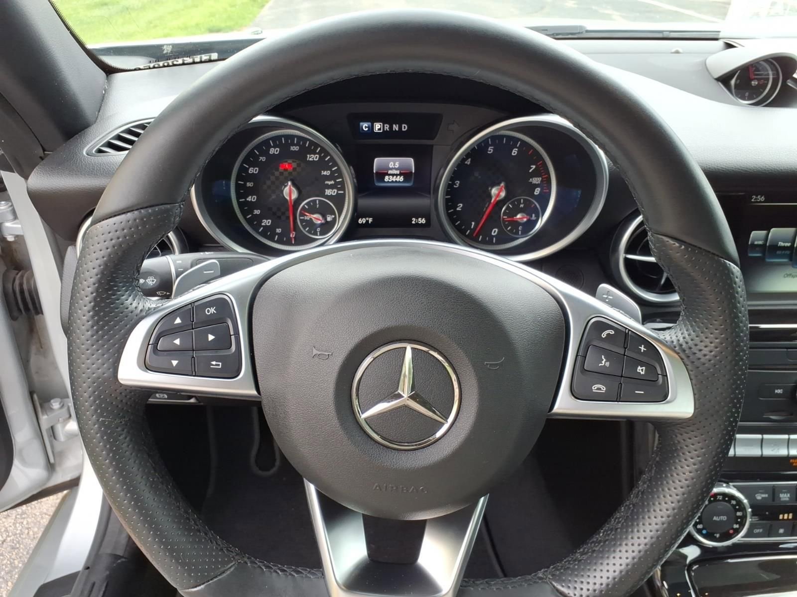 Used 2017 Mercedes-Benz SLC 300 image 23
