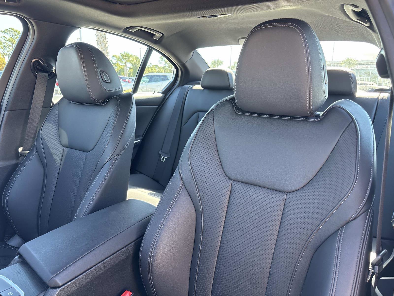 Used 2024 BMW 330i Sedan image 20