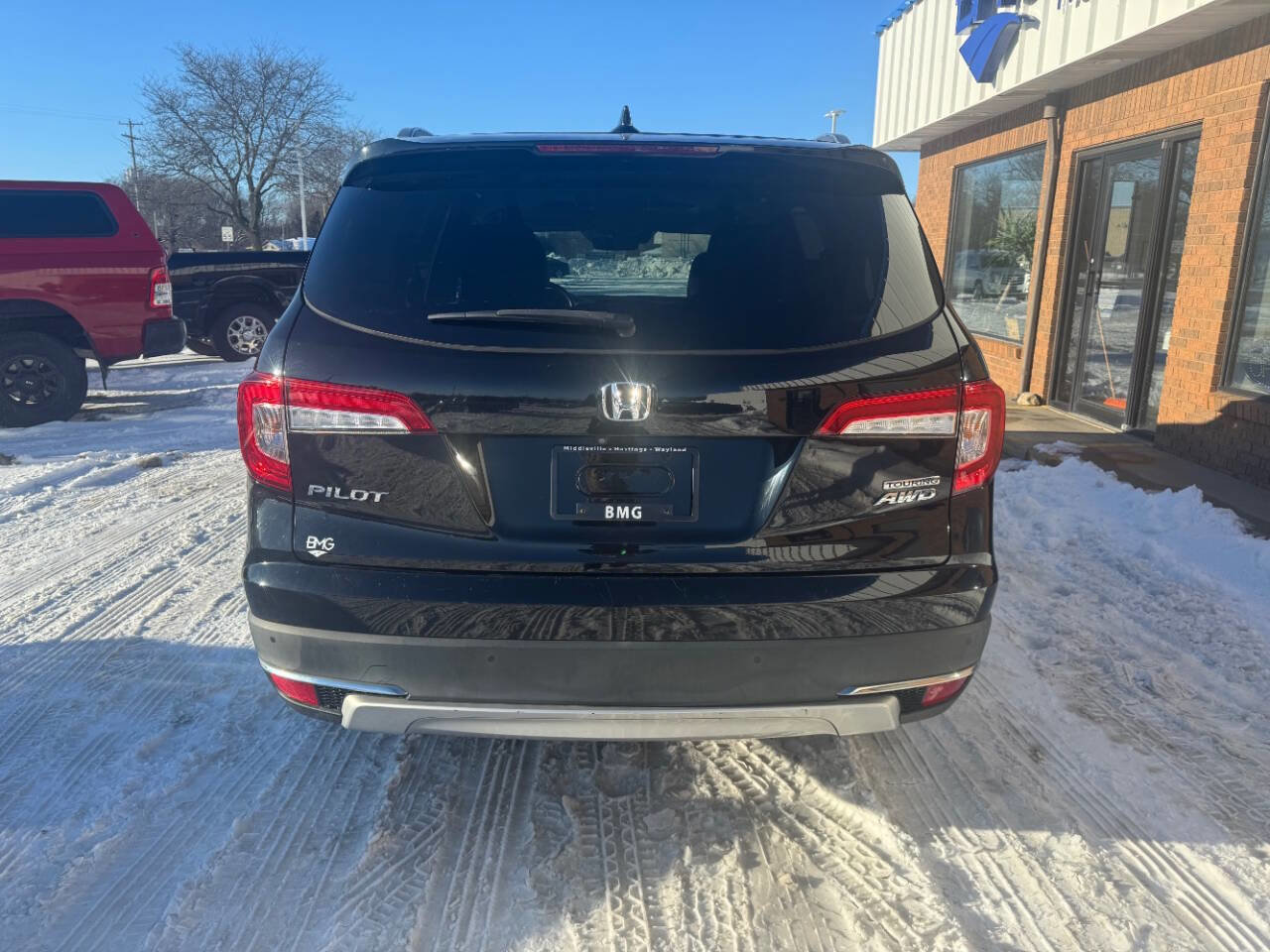 Used 2020 Honda Pilot Touring image 5