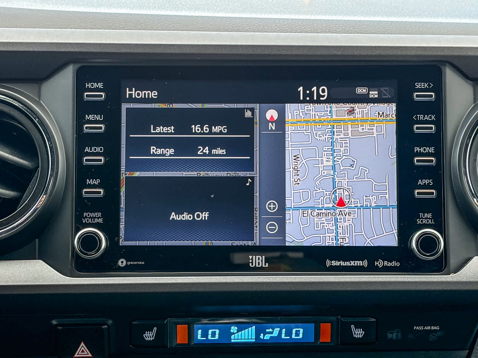 Used 2021 Toyota Tacoma TRD Off-Road w/ TRD Premium Off Road Package AWD/4WD image 12