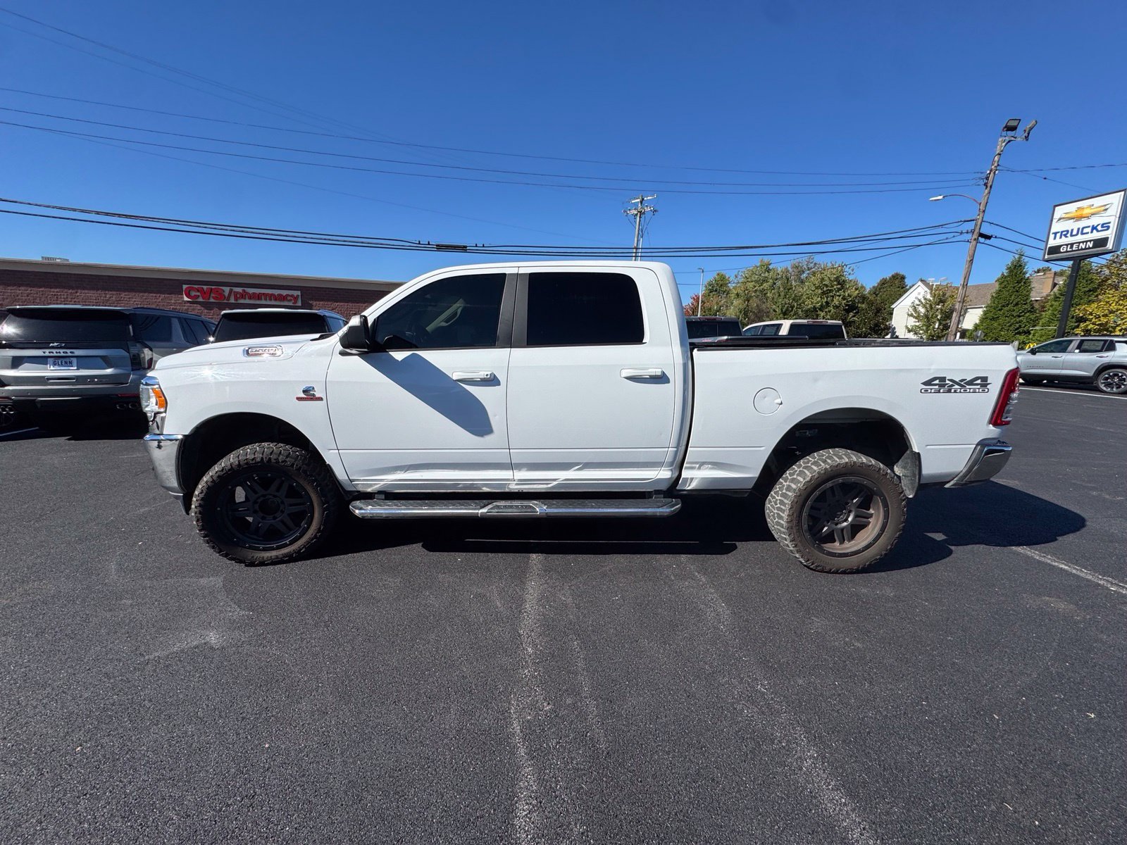 Used 2020 RAM 2500 Big Horn w/ Level 1 Equipment Group AWD/4WD image 3