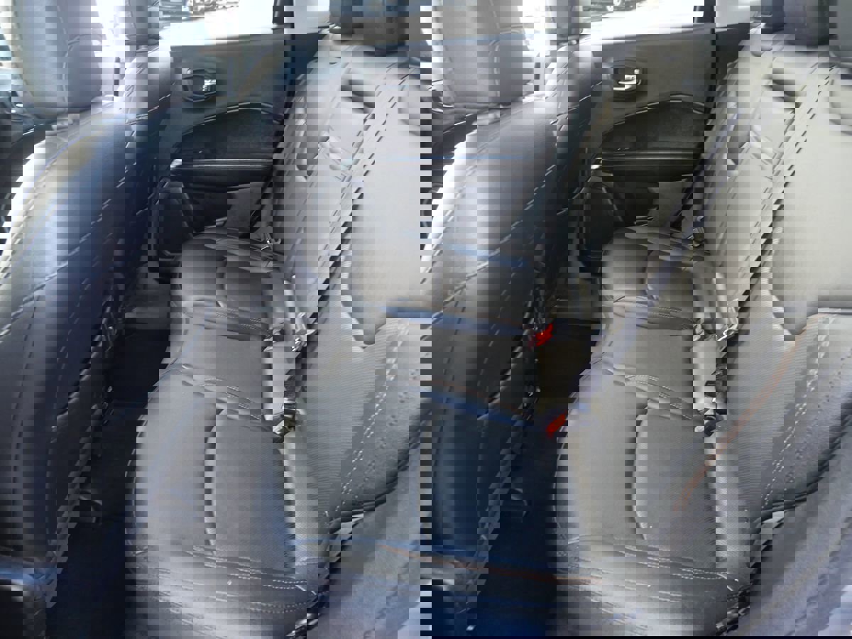 Used 2019 Jeep Compass Limited w/ Safety & Security Group image 20