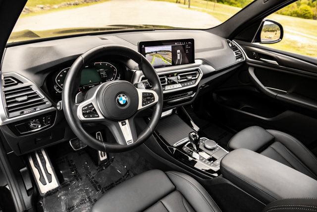 Used 2023 BMW X3 xDrive30i w/ M Sport Package AWD/4WD image 25