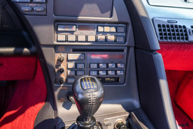 Used 1990 Chevrolet Corvette ZR-1 RWD image 36