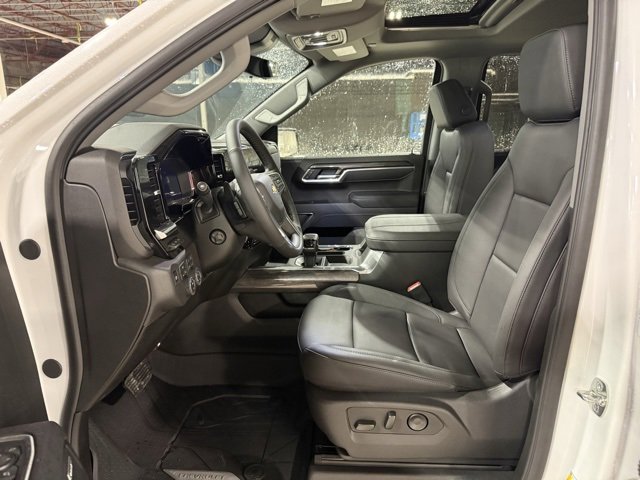 New 2025 Chevrolet Silverado 1500 LTZ w/ Technology Package image 8