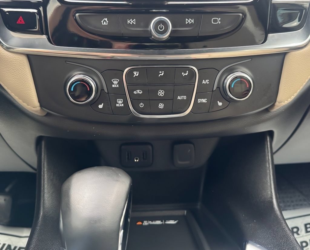 Used 2023 Chevrolet Traverse LT w/ LPO, Floor Liner Package AWD/4WD image 25
