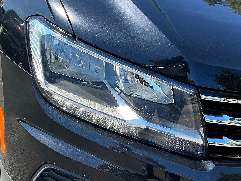 Used 2021 Volkswagen Tiguan S AWD/4WD image 29