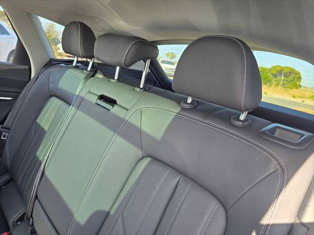 Used 2024 Audi Q8 e-tron Premium Plus w/ Premium Plus Package AWD/4WD image 19