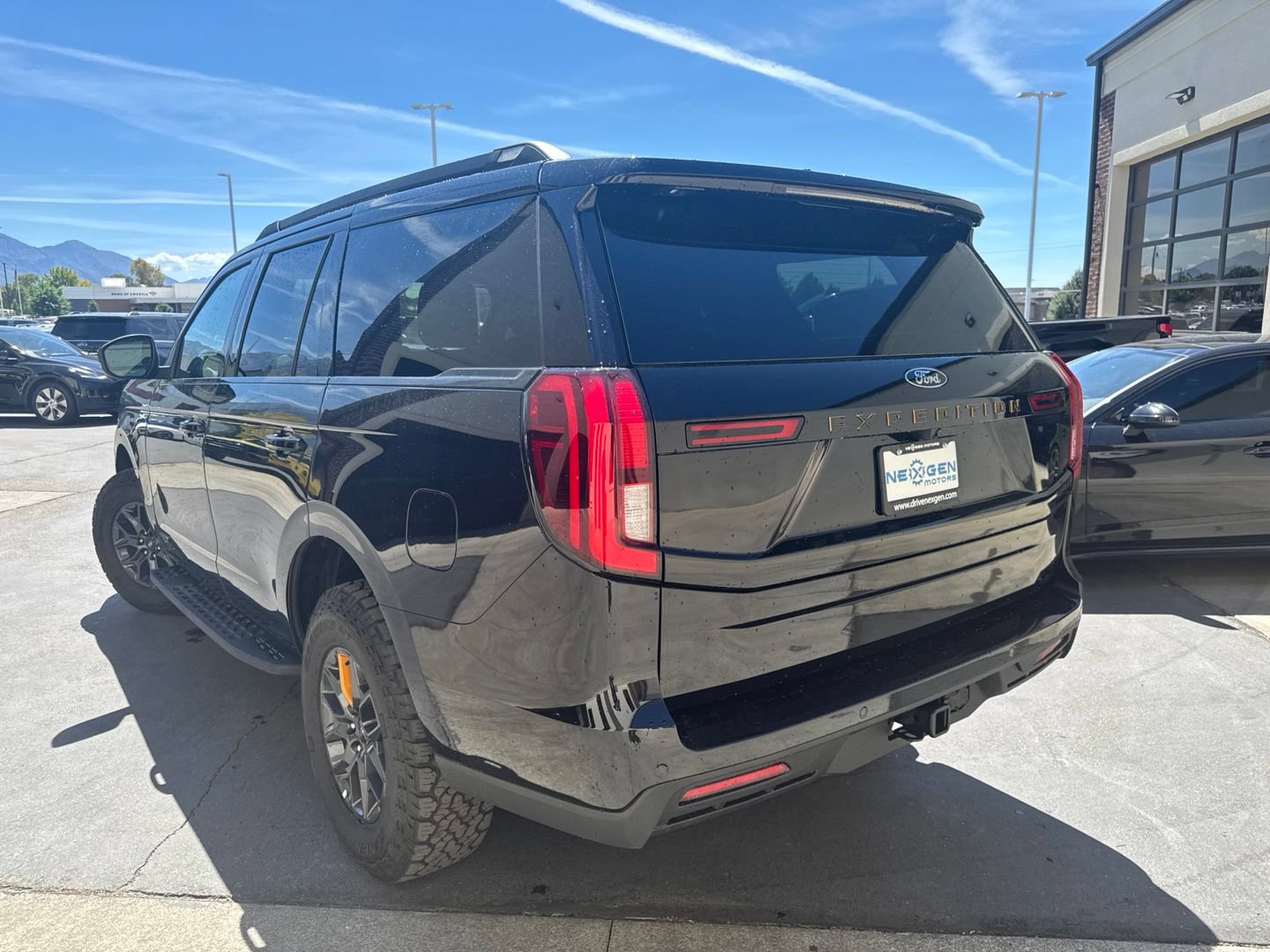 Used 2026 Ford Expedition Tremor AWD/4WD image 6