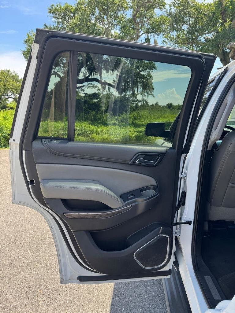 Used 2017 Chevrolet Tahoe LT image 12