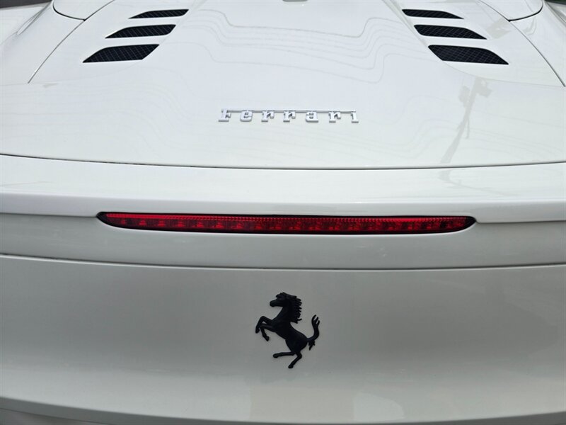 Used 2015 Ferrari 458 Spider RWD image 35