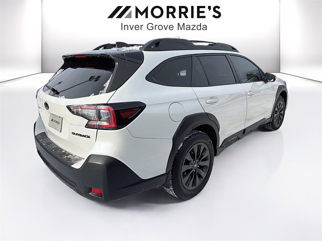 Used 2023 Subaru Outback Onyx Edition image 5