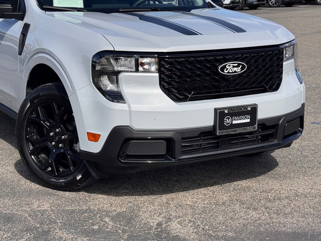 Used 2025 Ford Maverick XLT w/ Black Appearance Package image 3