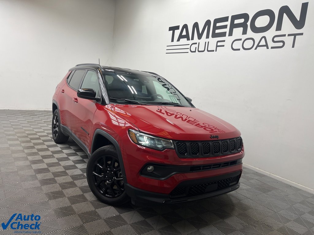Used 2024 Jeep Compass Latitude w/ Convenience Group