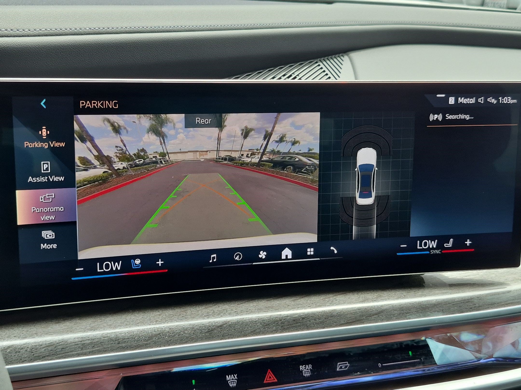 Certified 2024 BMW i7 eDrive50 w/ M Sport Package RWD image 25