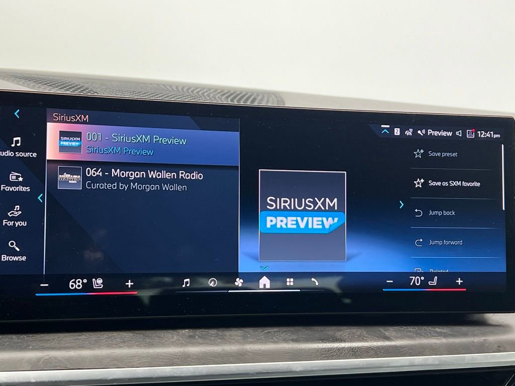 Certified 2024 BMW X7 xDrive40i w/ Premium Package image 15