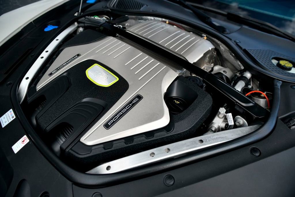 Used 2018 Porsche Panamera Turbo S image 26