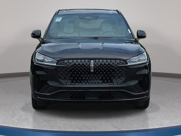 Used 2026 Lincoln Aviator Black Label w/ Jet Appearance Package AWD/4WD image 2