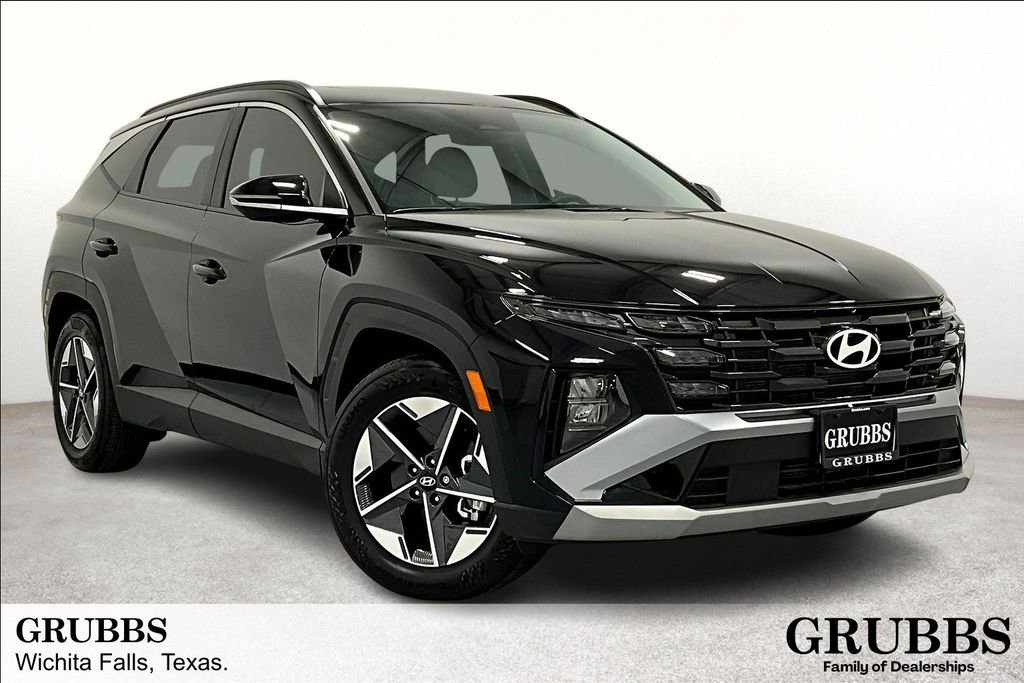 Used 2025 Hyundai Tucson SEL FWD image 1