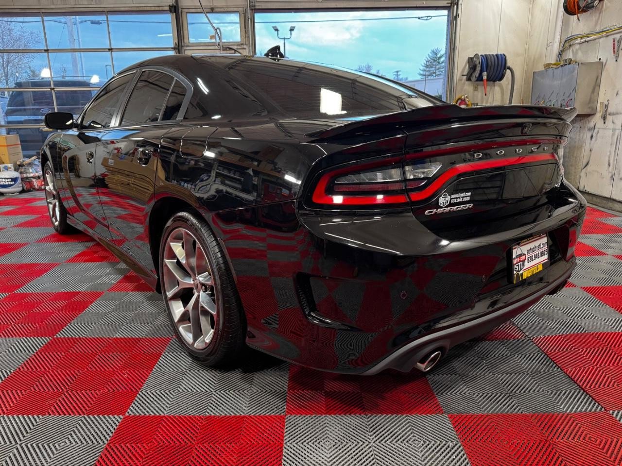 Used 2021 Dodge Charger GT image 5