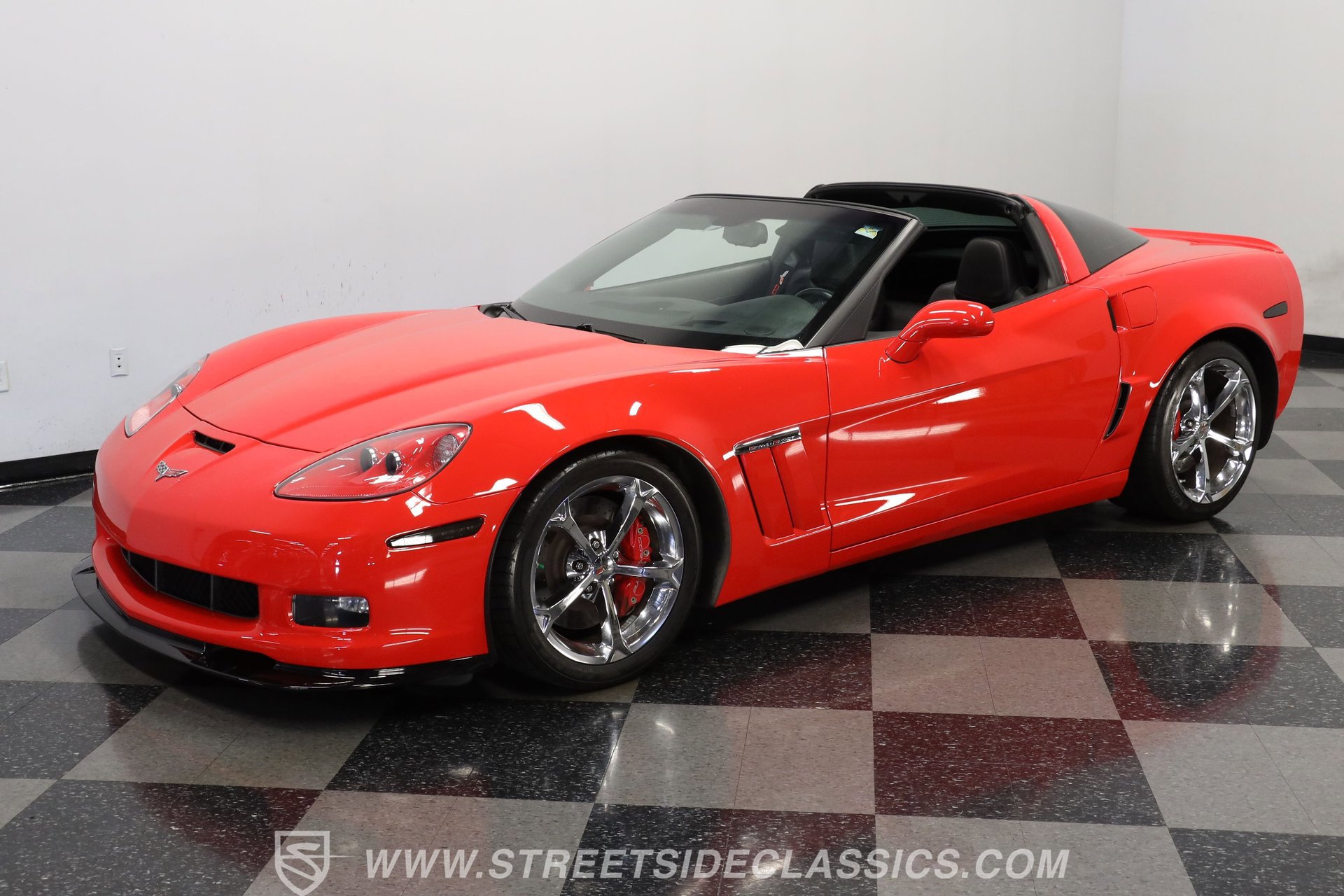 Used 2013 Chevrolet Corvette Grand Sport w/ 3LT Preferred Equipment Group image 5