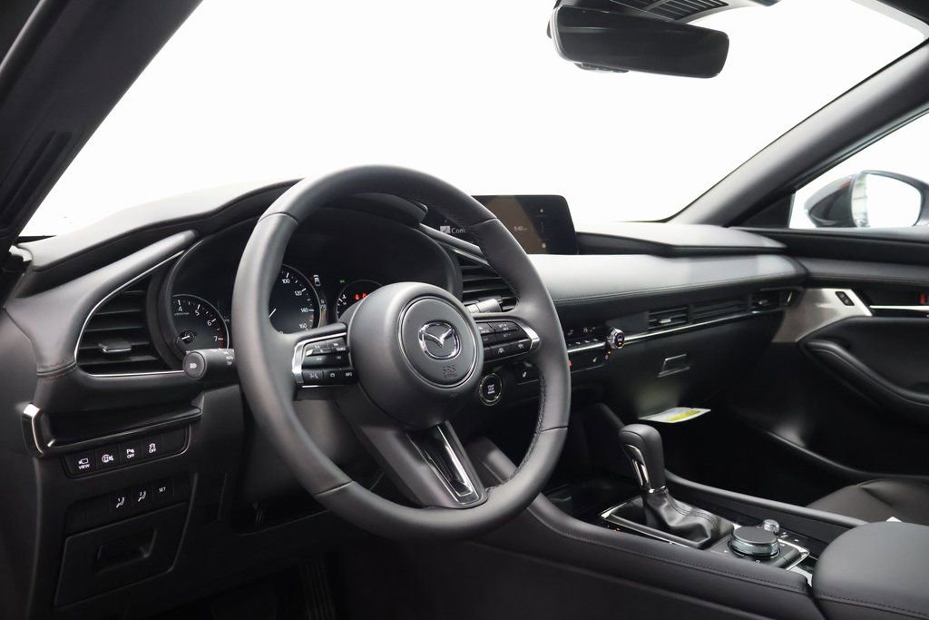 New 2025 MAZDA MAZDA3 Hatchback w/Premium Plus Pkg AWD/4WD image 15