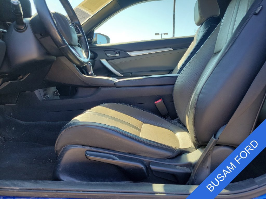 Used 2018 Honda Civic EX-L image 9