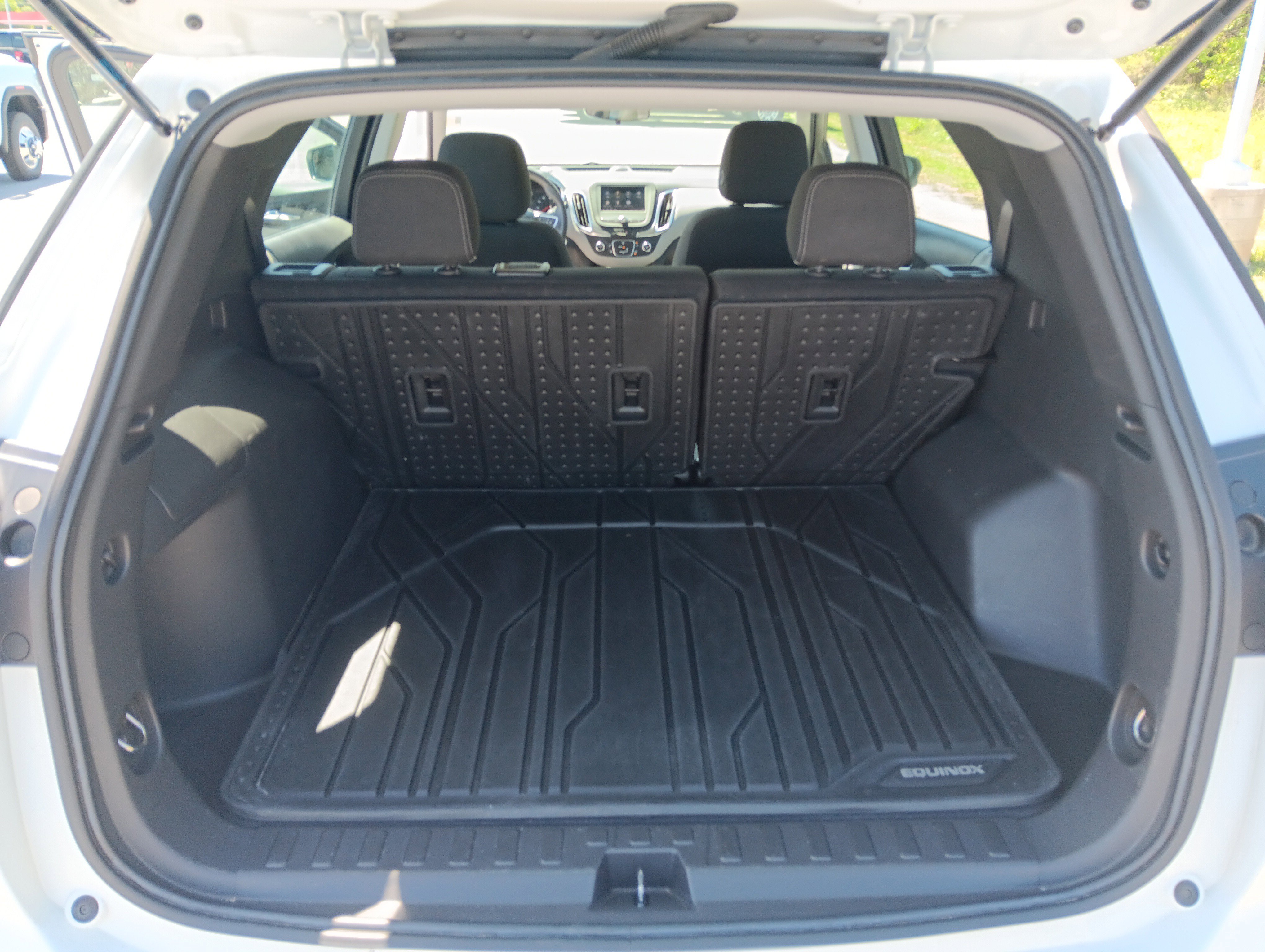 Used 2024 Chevrolet Equinox LS w/ LPO, Floor Liner Package FWD image 16
