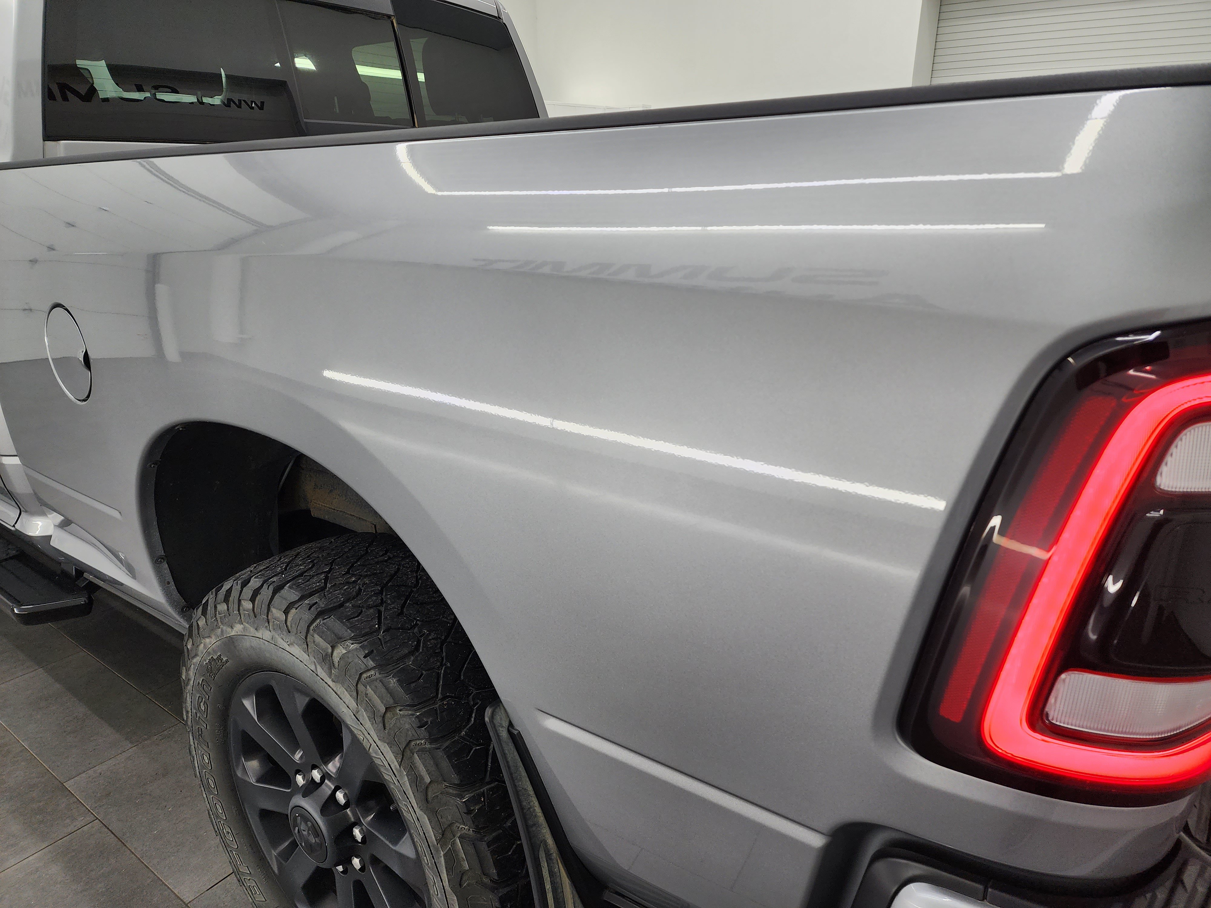 Used 2024 RAM 2500 Laramie w/ Night Edition AWD/4WD image 32