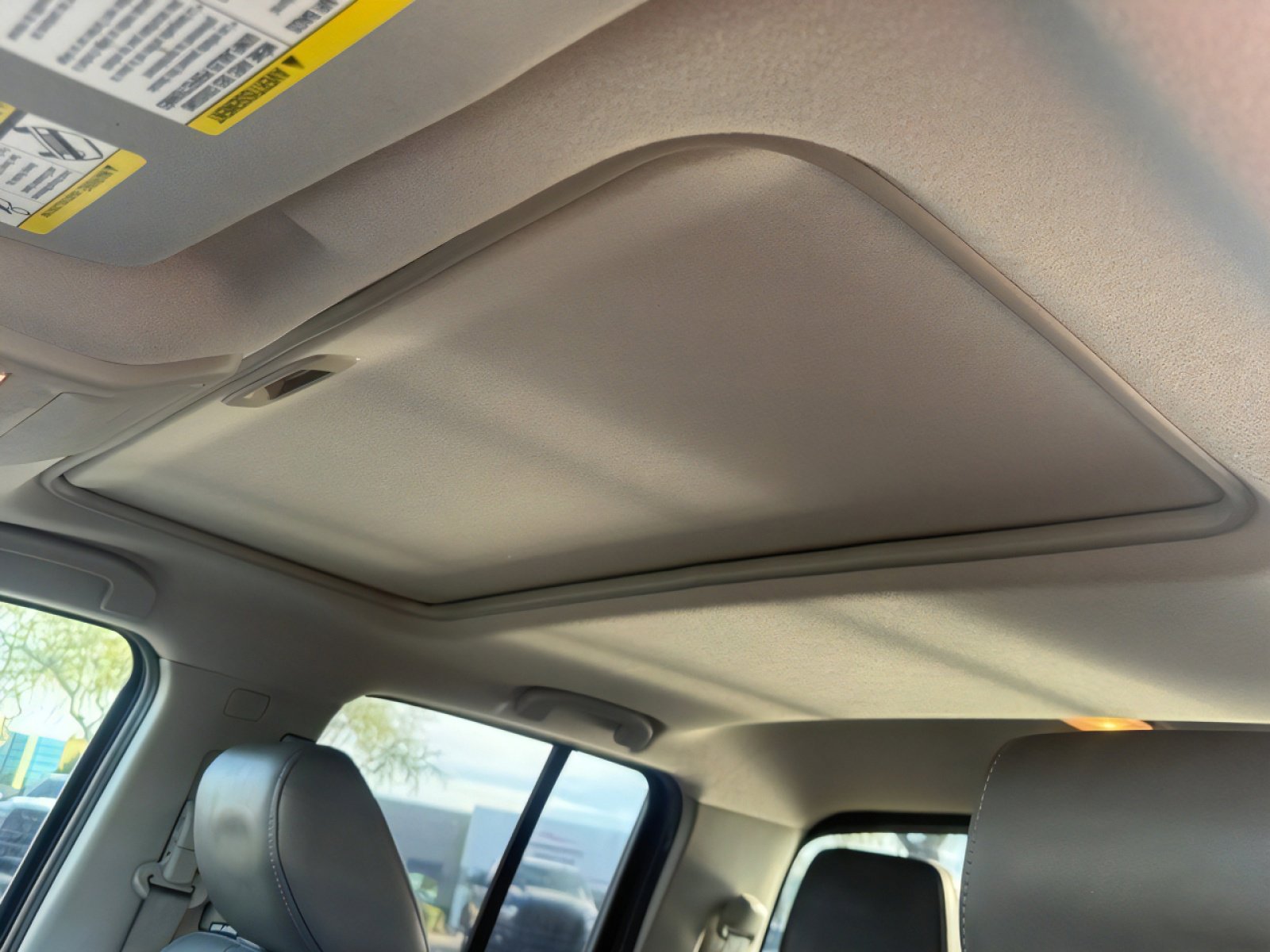 Used 2019 Nissan Frontier SL image 13