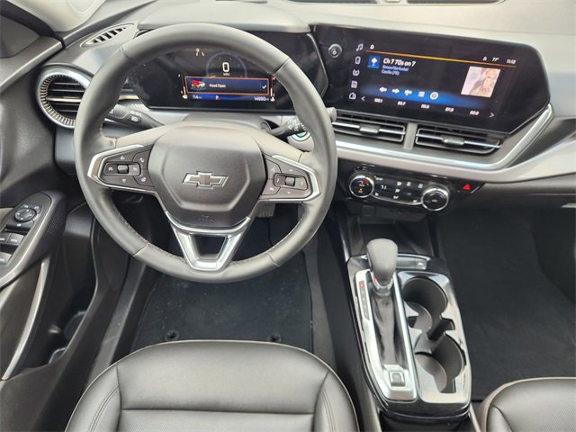 Used 2025 Chevrolet Trax ACTIV w/ Sunroof Package image 27