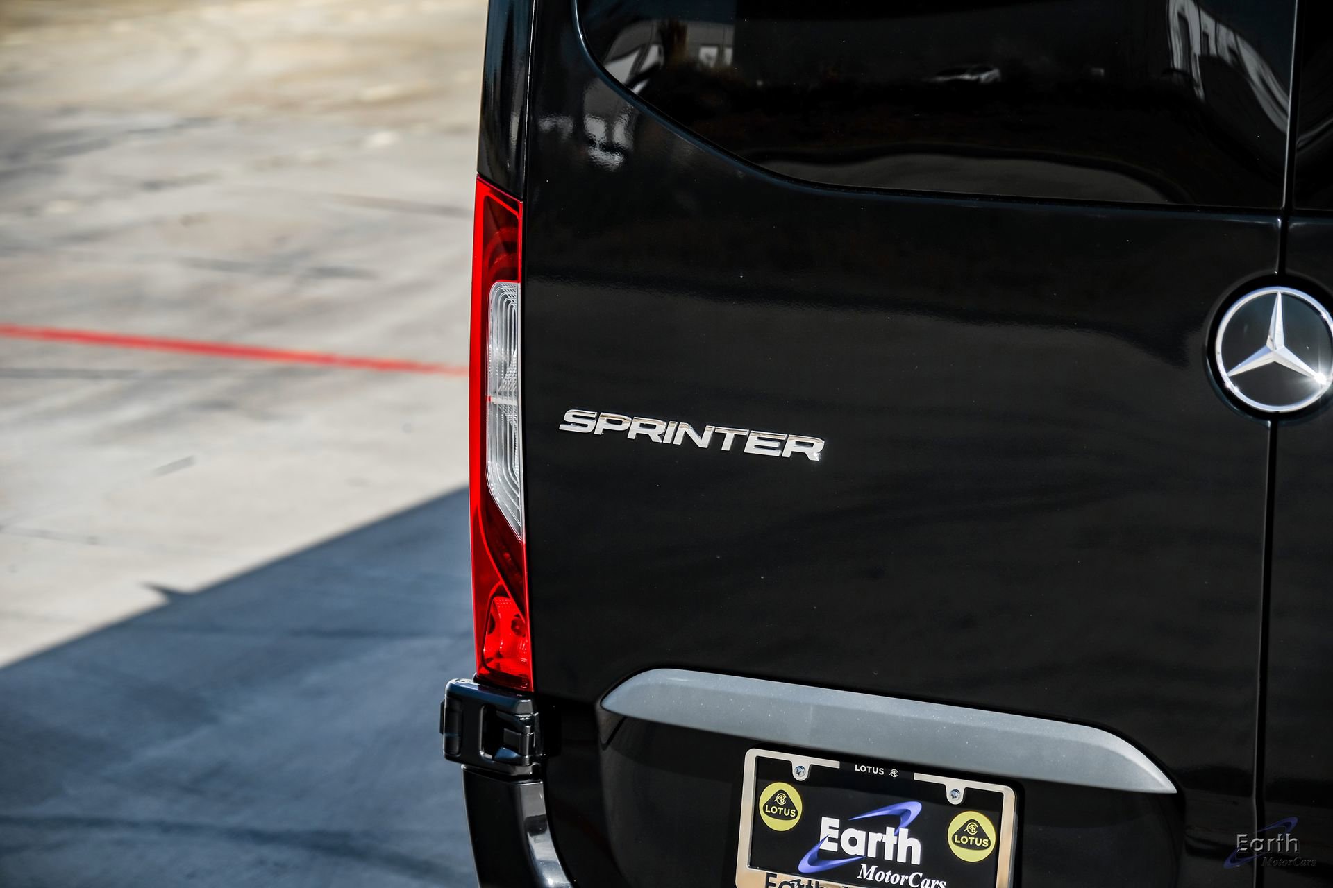 Used 2023 Mercedes-Benz Sprinter 3500 image 31