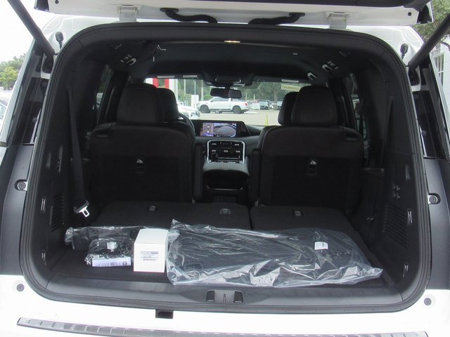 New 2026 Nissan Armada SL image 5
