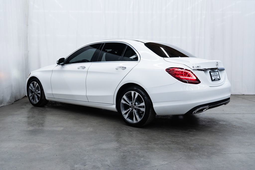 Used 2021 Mercedes-Benz C 300 Sedan image 4