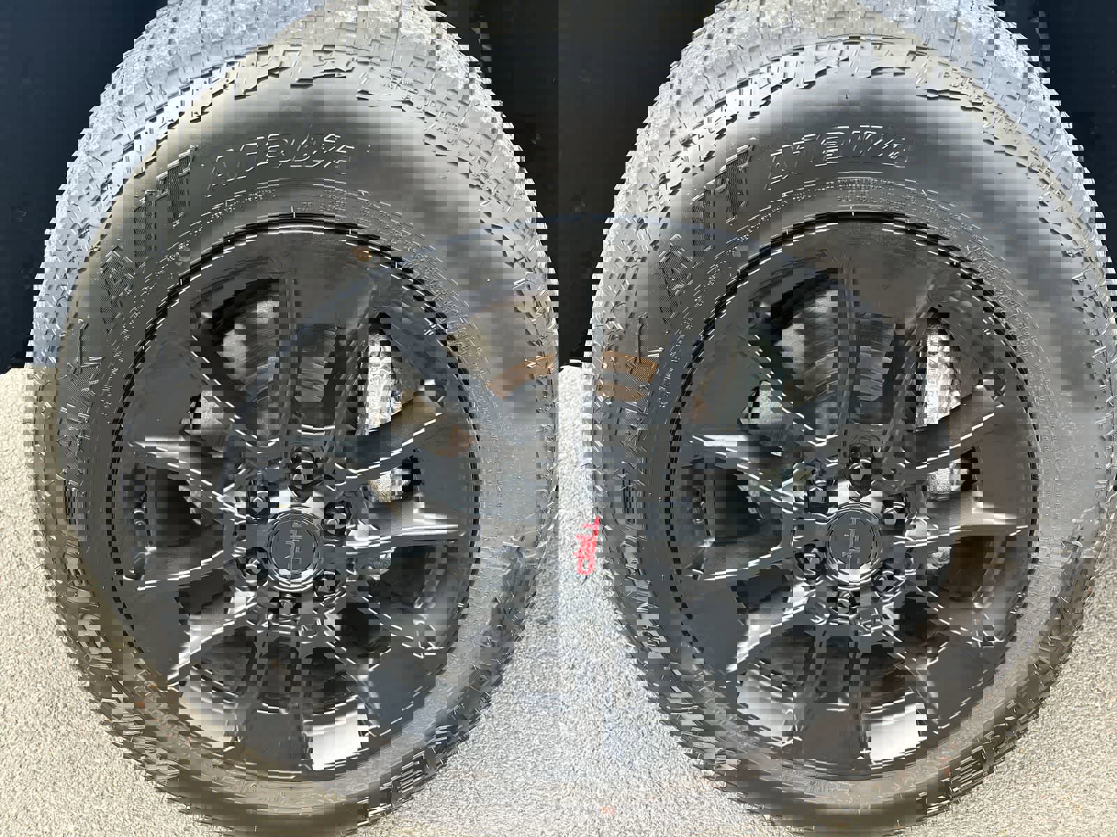 Used 2023 Toyota Tundra Platinum image 4