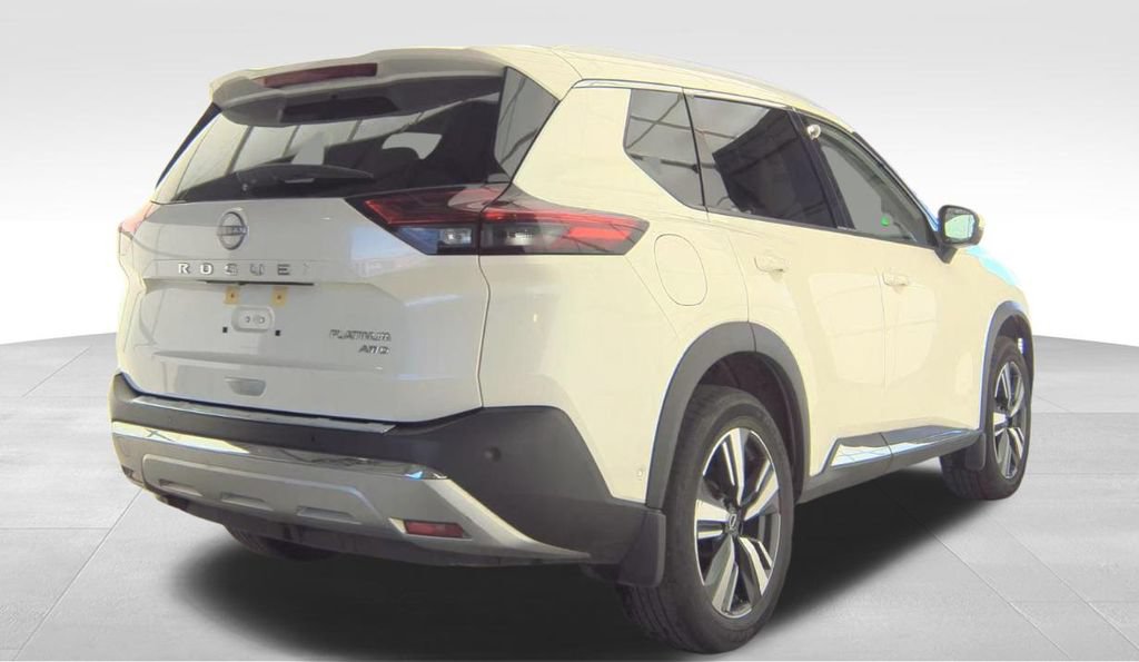Used 2023 Nissan Rogue Platinum w/ Platinum Premium Package AWD/4WD image 2