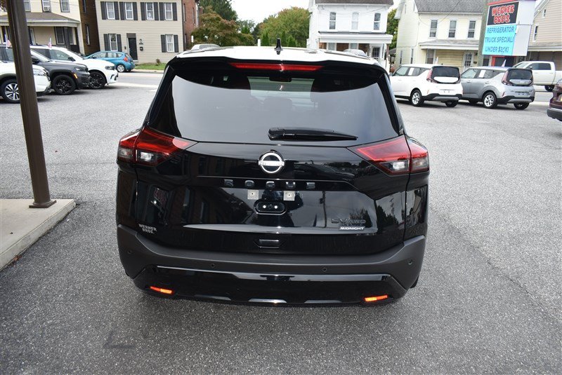 Used 2023 Nissan Rogue SV w/ SV Premium B Package AWD/4WD image 5