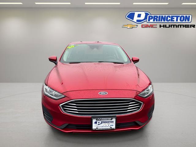 Used 2020 Ford Fusion SE image 2