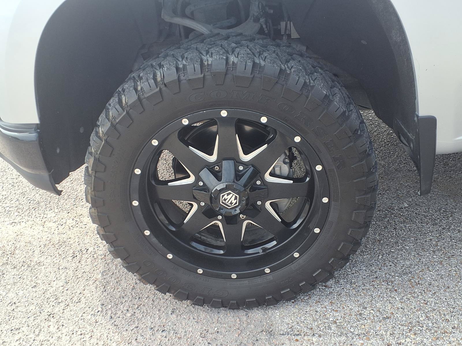 Used 2019 Chevrolet Silverado 1500 Custom Trail Boss w/ Custom Convenience Package AWD/4WD image 25
